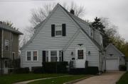 565 HAZEL ST, a Front Gabled house, built in Oshkosh, Wisconsin in 1930.