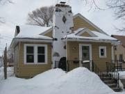 931 LYNDON ST 931 LYNDON ST, a Bungalow house, built in Green Bay, Wisconsin in 1934.