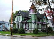 802 E WALNUT ST, a Queen Anne house, built in Green Bay, Wisconsin in 1893.