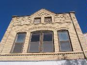326 E COLLEGE AVE, a Italianate retail building, built in Appleton, Wisconsin in 1890.