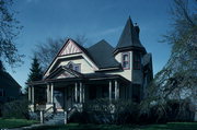 701 2ND AVE W, a Queen Anne house, built in Ashland, Wisconsin in 1903.