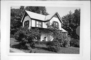 202 N 3RD ST, a Gabled Ell house, built in Bayfield, Wisconsin in 1895.