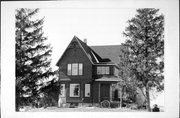 4304 KINGS RD, a Queen Anne house, built in Morrison, Wisconsin in 1903.