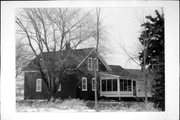 2799 COTTAGE RD, a Gabled Ell house, built in Bellevue, Wisconsin in 1890.