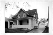 515 4TH ST 515 4TH ST, a Side Gabled house, built in De Pere, Wisconsin in 1920.
