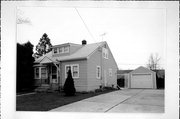 222 PLEASANT PL, a Side Gabled house, built in De Pere, Wisconsin in 1942.