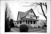 201 S SUPERIOR ST, a Queen Anne house, built in De Pere, Wisconsin in 1895.