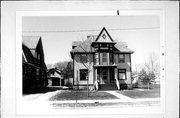 710 S ASHLAND AVE 710 S ASHLAND AVE, a Queen Anne house, built in Green Bay, Wisconsin in 1898.