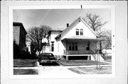 1418 S CHESTNUT AVE, a Front Gabled house, built in Green Bay, Wisconsin in 1900.