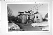 1423 CHICAGO ST, a Craftsman house, built in Green Bay, Wisconsin in 1928.
