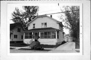 1330 CROOKS ST, a Front Gabled house, built in Green Bay, Wisconsin in 1898.
