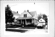 815 DOUSMAN ST, a Cross Gabled house, built in Green Bay, Wisconsin in 1906.