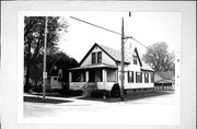 843 DOUSMAN ST, a Front Gabled house, built in Green Bay, Wisconsin in 1893.