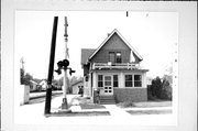 851 DOUSMAN ST, a Front Gabled house, built in Green Bay, Wisconsin in 1897.
