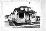 431 HARVARD ST, a Bungalow house, built in Green Bay, Wisconsin in 1920.
