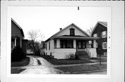 821 HOWARD ST, a Front Gabled house, built in Green Bay, Wisconsin in .