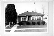 1008 HOWARD ST 1008 HOWARD ST, a Bungalow house, built in Green Bay, Wisconsin in 1923.