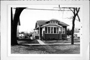 200 OAK ST 200 OAK ST, a Bungalow house, built in Green Bay, Wisconsin in 1922.