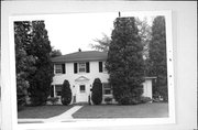341 OAK GROVE AVE 341 OAK GROVE AVE, a Colonial Revival/Georgian Revival house, built in Green Bay, Wisconsin in 1949.
