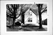 827 S OAKLAND AVE 827 S OAKLAND AVE, a Front Gabled house, built in Green Bay, Wisconsin in .