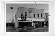 201-203 N WASHINGTON ST, a Commercial Vernacular large retail building, built in Green Bay, Wisconsin in .