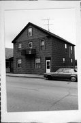 106 N MAIN ST, a Front Gabled apartment/condominium, built in Alma, Wisconsin in .