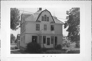 SE CNR OF ST ANNA ST AND SCHLEIER ST, a American Foursquare house, built in New Holstein, Wisconsin in .