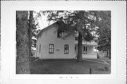 W SIDE OF LONG RD .6 MI S OF SHADY LN, a Cross Gabled house, built in Woodville, Wisconsin in .
