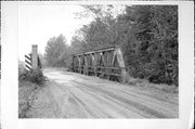 OWEN AVE, a NA (unknown or not a building) pony truss bridge, built in Levis, Wisconsin in 1963.