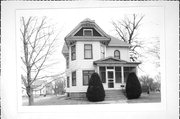 355 E JAMES ST, a Queen Anne house, built in Columbus, Wisconsin in 1901.