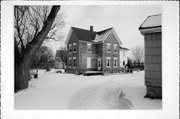 548 N LUDINGTON ST, a Queen Anne house, built in Columbus, Wisconsin in 1890.