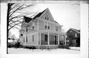 509 W PRAIRIE ST, a Queen Anne house, built in Columbus, Wisconsin in 1897.