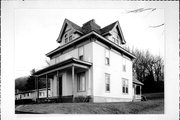 204 COLUMBUS ST, a Italianate house, built in Lodi, Wisconsin in 1894.