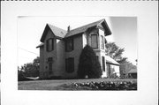 621 SILVER LAKE DR, a Queen Anne house, built in Portage, Wisconsin in .