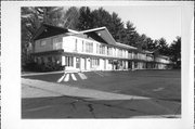 1116 E BROADWAY ST, a Contemporary hotel/motel, built in Wisconsin Dells, Wisconsin in 1965.