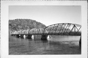 US Hwy 61 over Wisconsin River, a NA (unknown or not a building) overhead truss bridge, built in Marietta, Wisconsin in 1936.