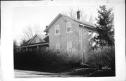 N897 WILEY RD, a Gabled Ell house, built in Lebanon, Wisconsin in 1860.