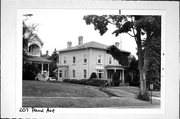 207 W PARK AVE 207 W PARK AVE, a Italianate school-one to six room, built in Beaver Dam, Wisconsin in 1870.