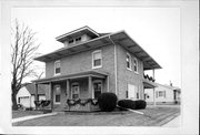 702 COLUMBIA ST, a American Foursquare house, built in Horicon, Wisconsin in .