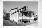 112 S ELM ST, a Front Gabled house, built in Horicon, Wisconsin in 1913.