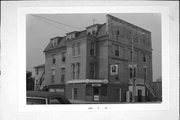 W SIDE OF N MAIN ST OPP OAK ST, a Commercial Vernacular hotel/motel, built in Juneau, Wisconsin in 1901.