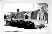 1208 CENTER ST, a Quonset house, built in Watertown, Wisconsin in .