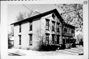 606/608 E DIVISION ST 606/608 E DIVISION ST, a Front Gabled house, built in Watertown, Wisconsin in .