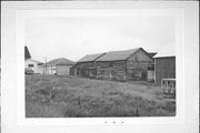 COUNTY HIGHWAY X, N SIDE, .25 M W OF COUNTY HIGHWAY XC, a Astylistic Utilitarian Building barn, built in Brussels, Wisconsin in .