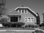 2813 S 10th St, a Bungalow house, built in Sheboygan, Wisconsin in 1931.