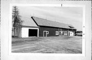 9668 HIGHWAY 57, a Astylistic Utilitarian Building barn, built in Liberty Grove, Wisconsin in 1920.