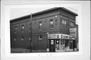 1423 BELKNAP ST, a Commercial Vernacular retail building, built in Superior, Wisconsin in 1911.