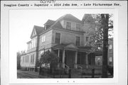 1014 JOHN AVE, a Queen Anne house, built in Superior, Wisconsin in 1898.