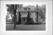 921 10TH AVE E 921 10TH AVE E, a American Foursquare house, built in Menomonie, Wisconsin in .