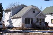 712 DE PERE ST 712 DE PERE ST, a Front Gabled house, built in Menasha, Wisconsin in .
